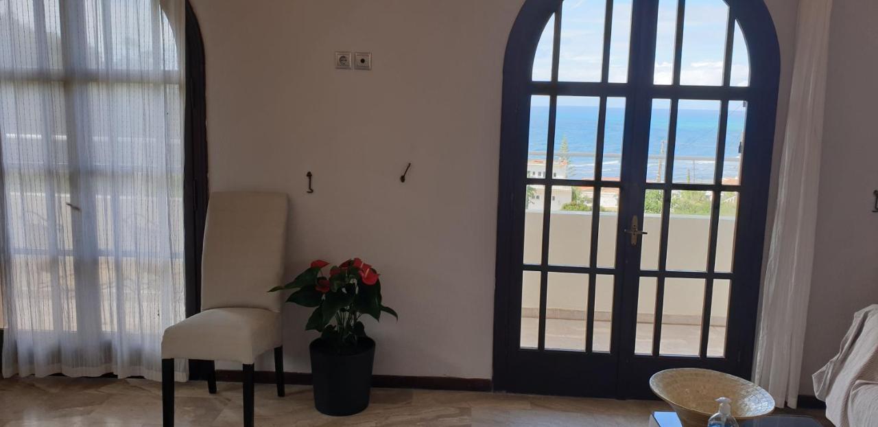 Angela Apartments Pool Gardens And Sea Views Agios Stefanos Avliotes  Eksteriør billede